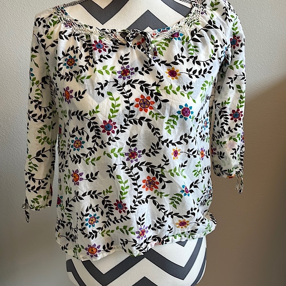Gap Girls floral top🌸🌺🌸
